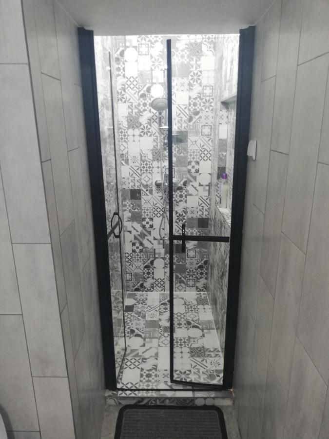 Apartament Brezoiアパートメント エクステリア 写真